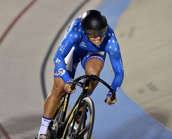 mandy marquardt racing on her track bike