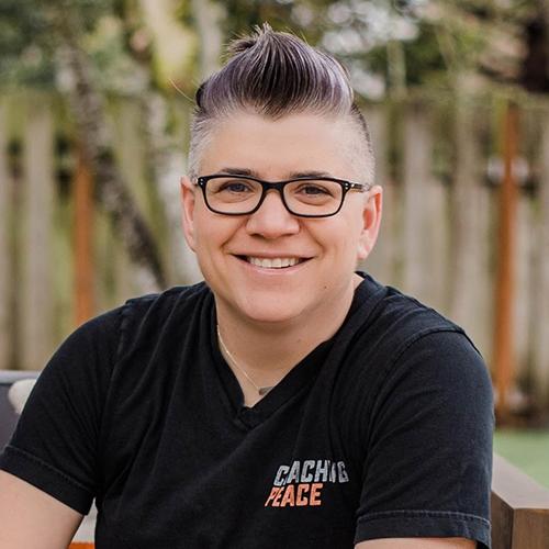 Diana Cutaia headshot.