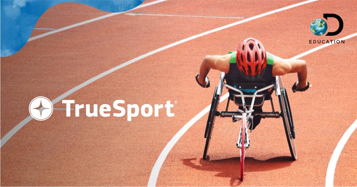 wheelchair track and field athlete on the track