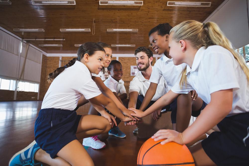 5 Tips for Improving Teamwork on Your Youth Sports Team