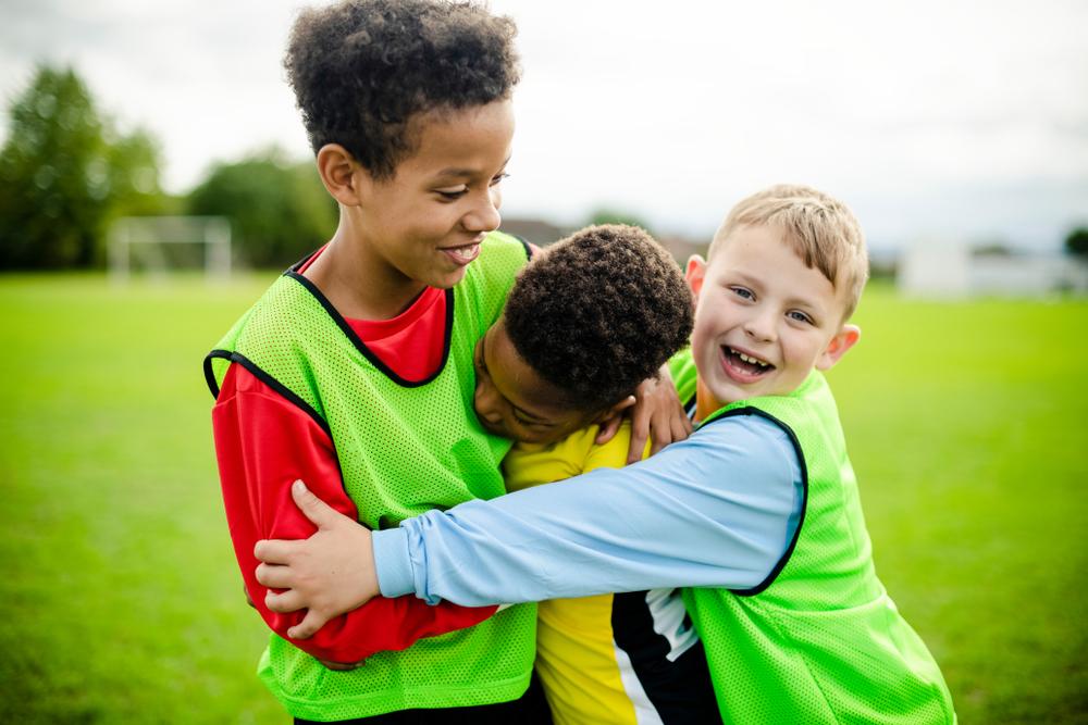 13 Tips to Boost Leadership Skills in Youth Athletes